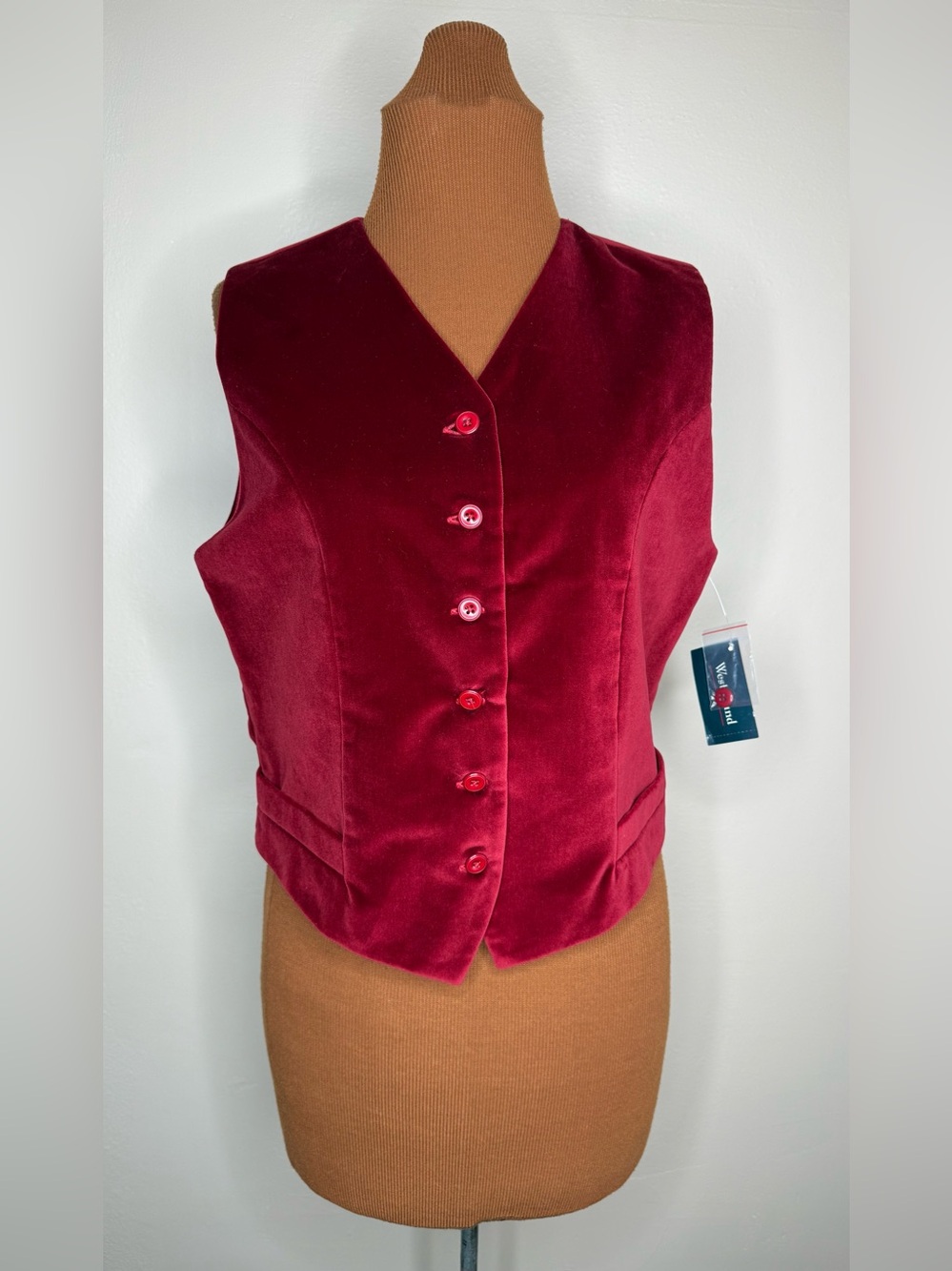 NWT Westbound Velvet Button-Front Vest in Burgundy Size Small